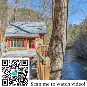 Very Secluded Breathtaking Riverfront, Game Room